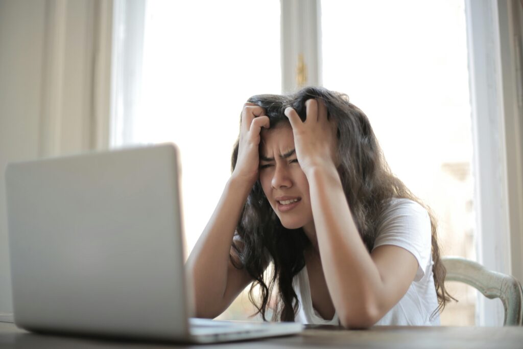 5 Recruiting Challenges and How AI Is Transforming Hiring.