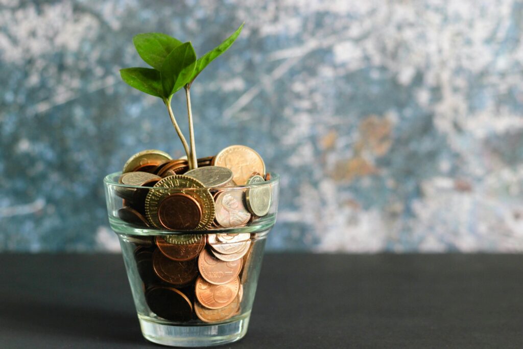 Why Your Best Salary Benchmarking Data is Sitting in Your Own Conversations